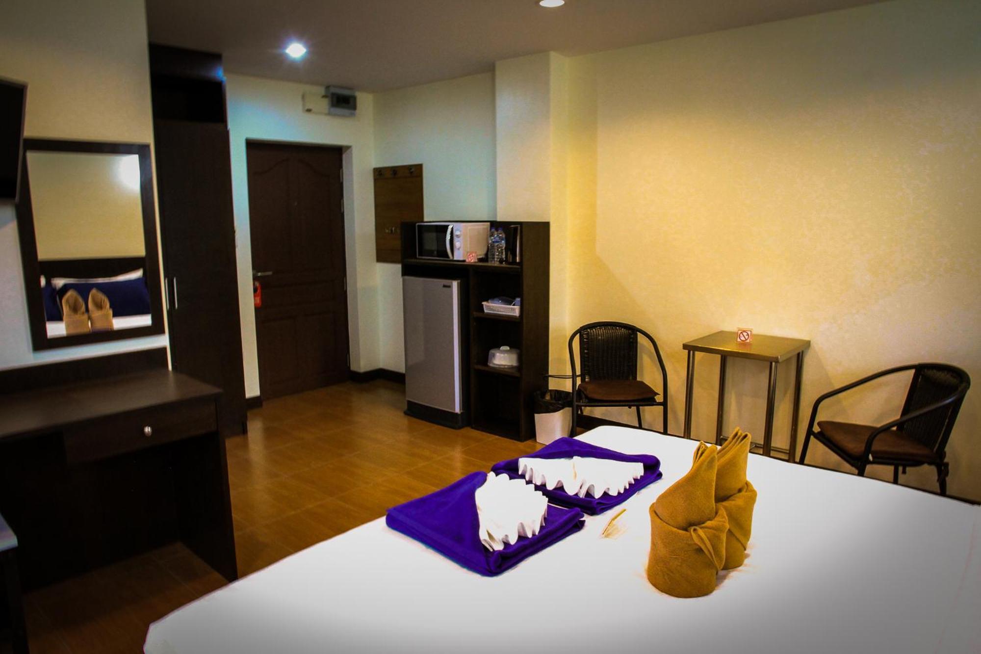 Sky Villa Hua Hin Guesthouse - Adults-Only Dış mekan fotoğraf