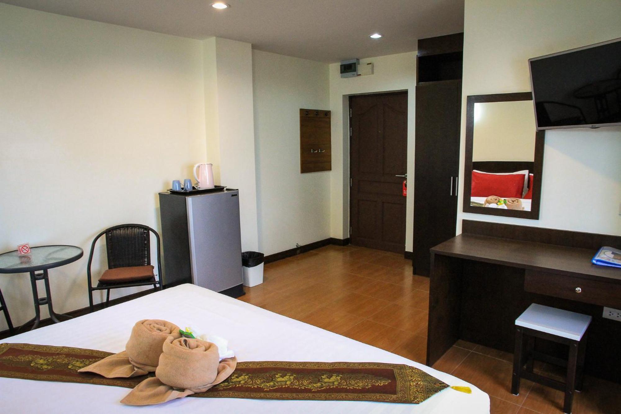 Sky Villa Hua Hin Guesthouse - Adults-Only Dış mekan fotoğraf